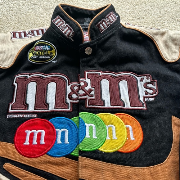 M&M’s NASCAR JACKET KIDS MEDIUM - Picture 2 of 6